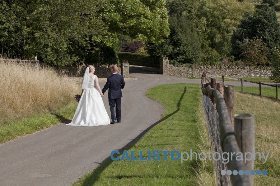 Kingscote-Barn-Wedding-Photographers-Callisto-Photography-020