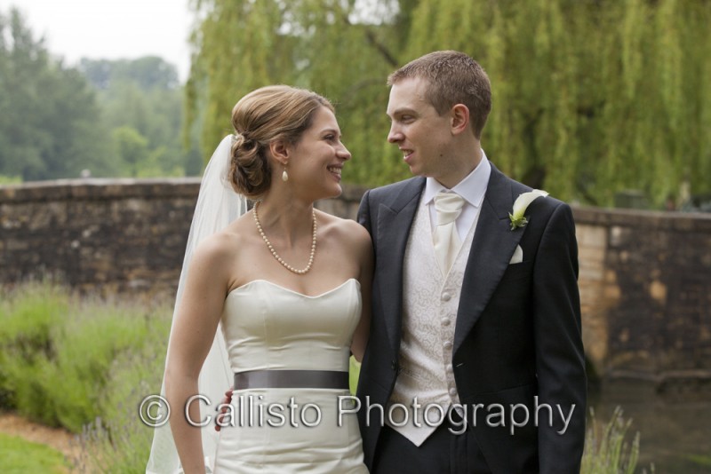 married couple by cotswold bridge