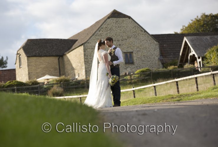 Kingscote Barn – October Wedding – Lou & Matt